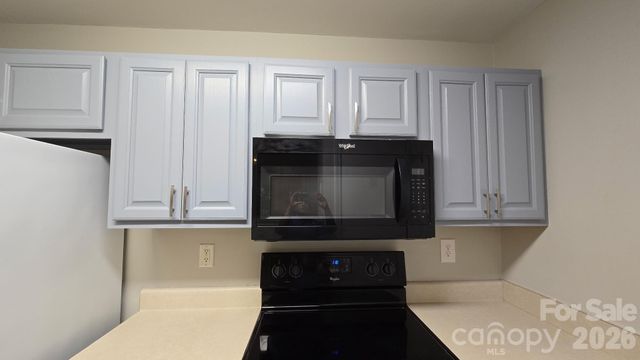 9811 Campus Walk Lane C, Charlotte, NC 28262