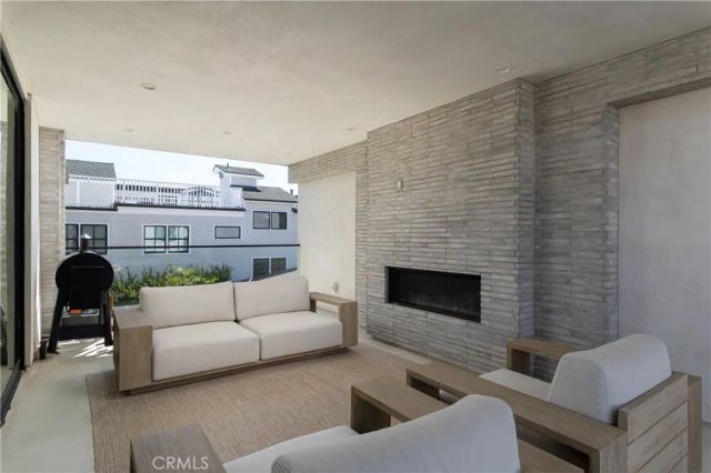 716 Orchid Avenue, Corona Del Mar, CA 92625