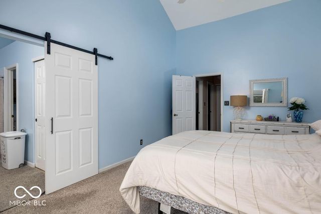 7721 Hollow Ridge Circle, Indianapolis, IN 46256