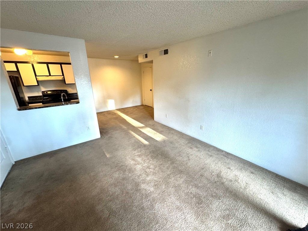 221 Mission Newport Lane 206, Las Vegas, NV 89107 — photo 2