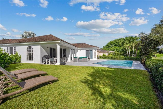 2466 Muir Circle, Wellington, FL 33414