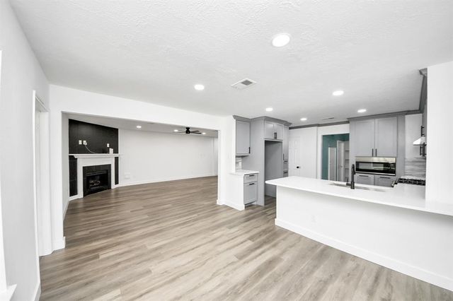 16527 N Mist Drive, Houston, TX 77073