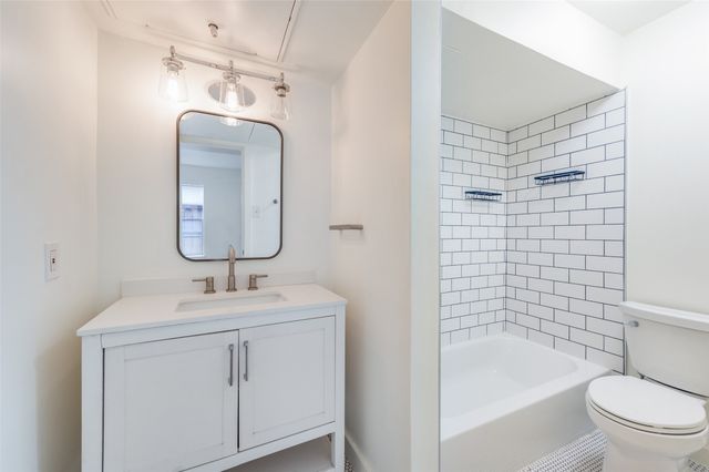 4219 Avondale Avenue 116, Dallas, TX 75219