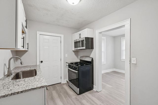 2732 Houston Street, North Charleston, SC 29405