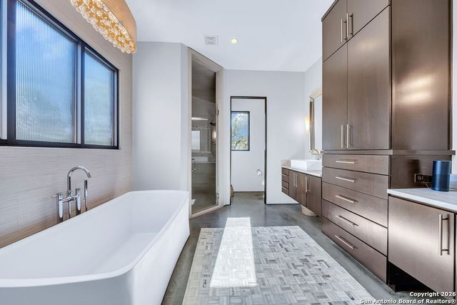 30820 Ovaro, Fair Oaks Ranch, TX 78015