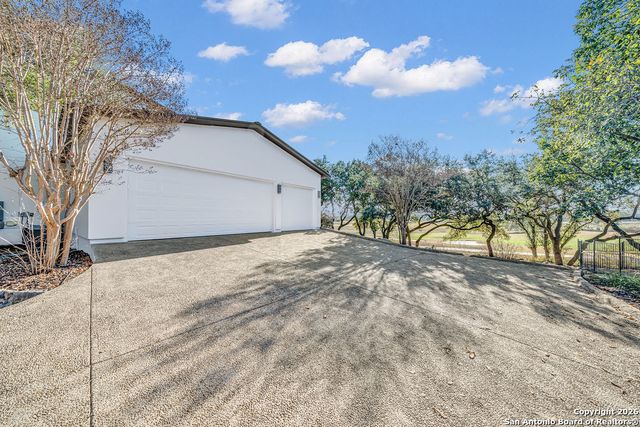 30820 Ovaro, Fair Oaks Ranch, TX 78015