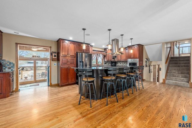 27357 468th Ave Avenue, Lennox, SD 57039