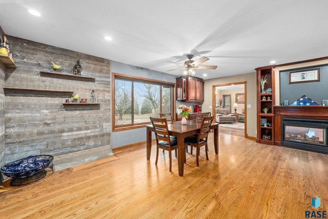 27357 468th Ave Avenue, Lennox, SD 57039