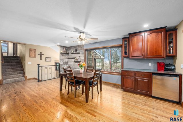 27357 468th Ave Avenue, Lennox, SD 57039