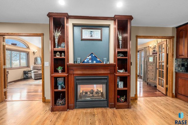 27357 468th Ave Avenue, Lennox, SD 57039