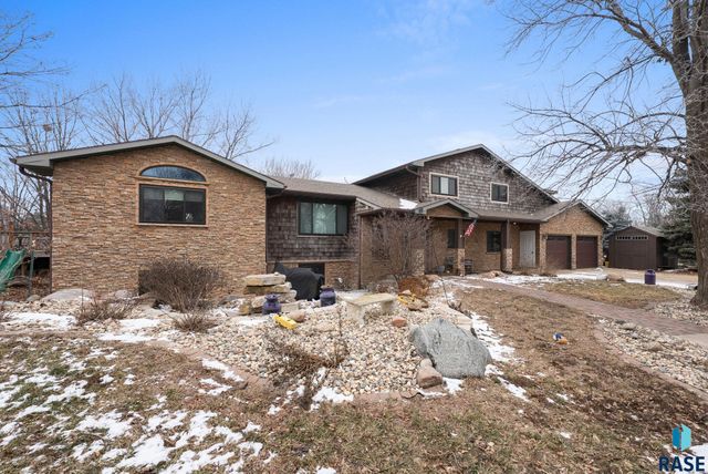 27357 468th Ave Avenue, Lennox, SD 57039