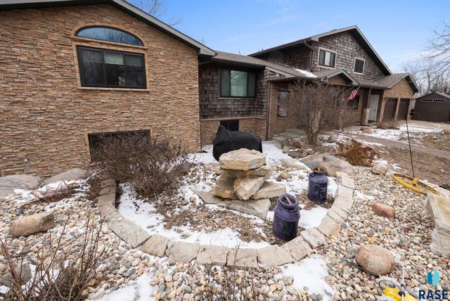 27357 468th Ave Avenue, Lennox, SD 57039