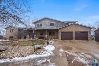27357 468th Ave Avenue, Lennox, SD 57039