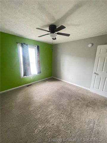 1704 Sterling Oaks Drive, Sellersburg, IN 47172