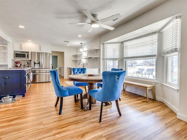 323 Willow Creek Circle, Norman, OK 73071