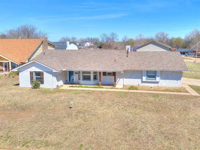 323 Willow Creek Circle, Norman, OK 73071