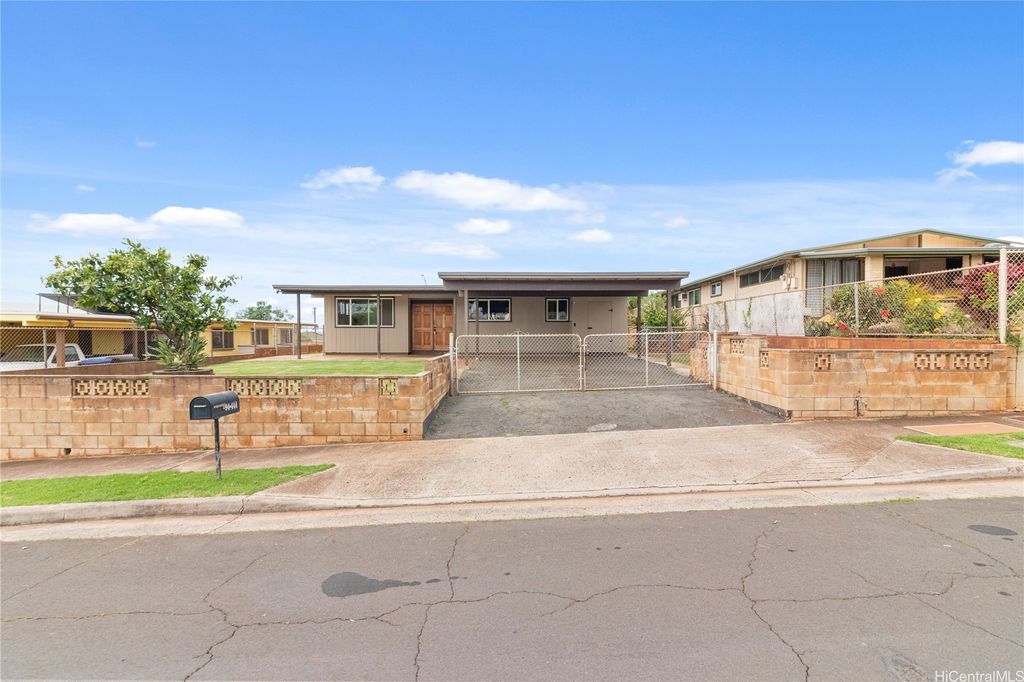 94-444 Loaa Street, Waipahu, HI 96797