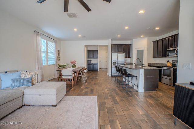 1691 W DESERT SPRING Way, San Tan Valley, AZ 85144