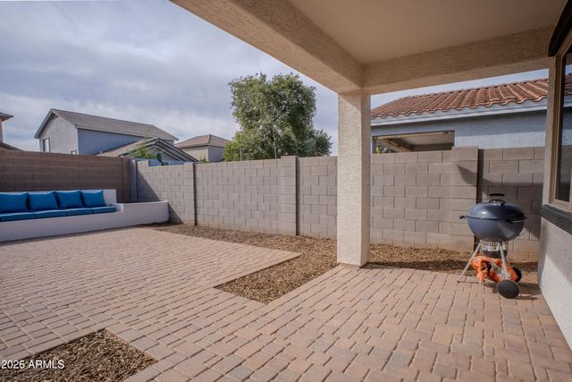 1691 W DESERT SPRING Way, San Tan Valley, AZ 85144