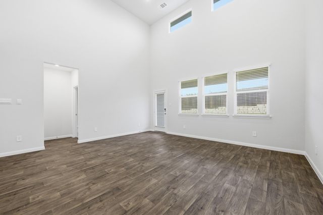 129 BRIGGS LN, San Marcos, TX 78666