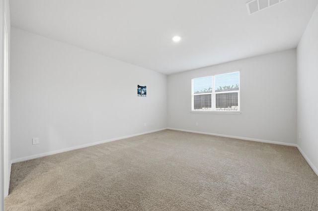 129 BRIGGS LN, San Marcos, TX 78666