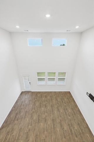 129 BRIGGS LN, San Marcos, TX 78666