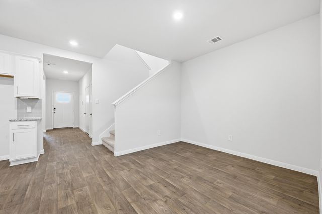 129 BRIGGS LN, San Marcos, TX 78666