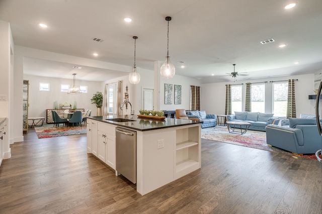 7408 Haggard Street, Fort Worth, TX 76179