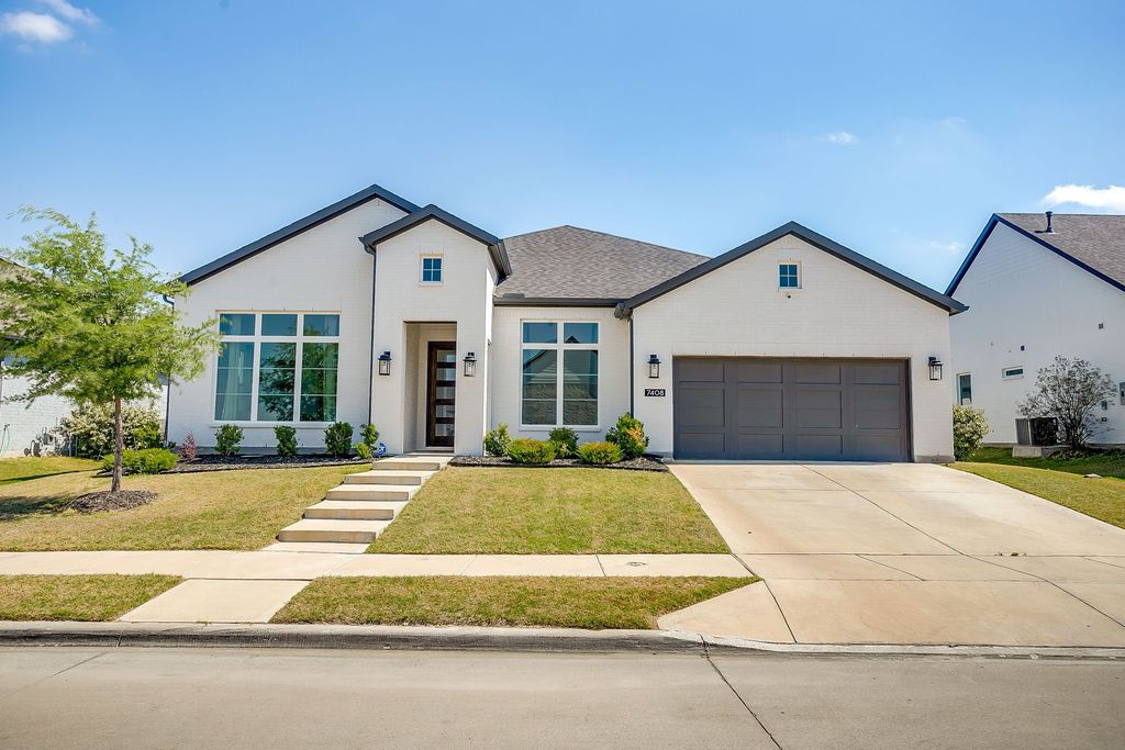 7408 Haggard Street, Fort Worth, TX 76179