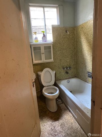 2877 Cesar Chavez St, San Francisco, CA 94110