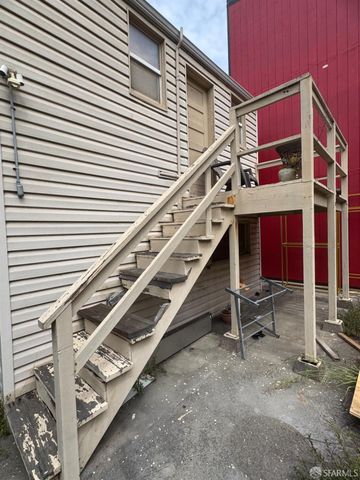 2877 Cesar Chavez St, San Francisco, CA 94110