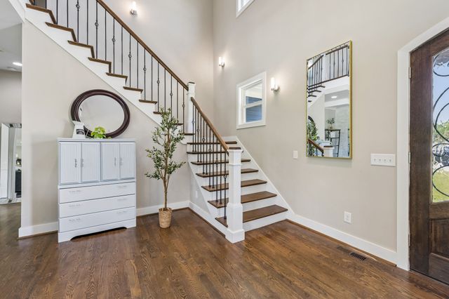 3001 Valley Creek Rd, Culleoka, TN 38451