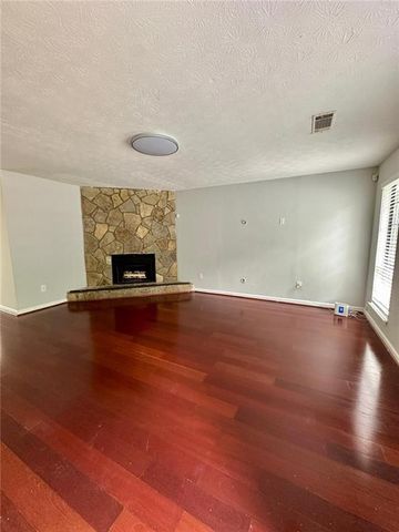 824 Greenhedge Drive, Stone Mountain, GA 30088