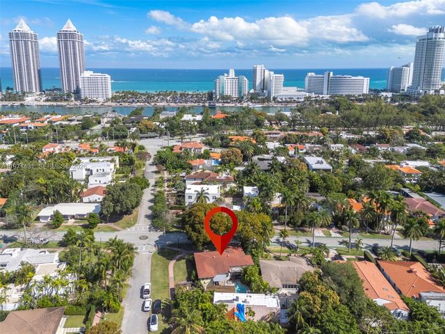 4582 Royal Palm Ave, Miami Beach, FL 33140