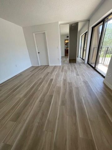 5269 MIDDLE COURT 130, Orlando, FL 32811