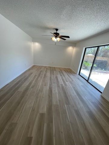 5269 MIDDLE COURT 130, Orlando, FL 32811