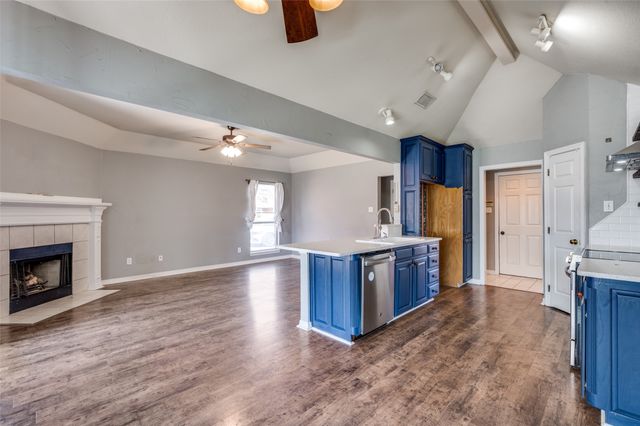 8304 Emerald Circle, North Richland Hills, TX 76180
