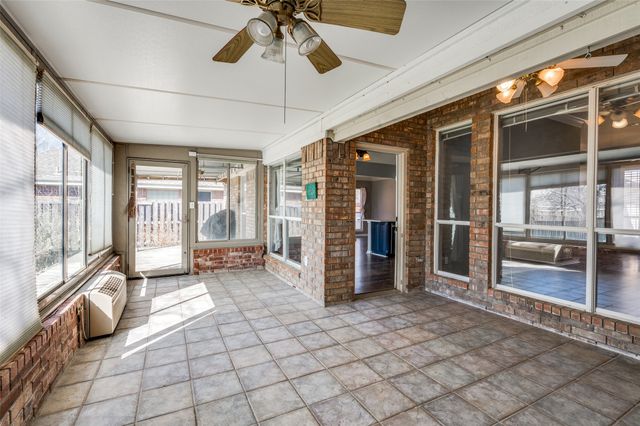 8304 Emerald Circle, North Richland Hills, TX 76180