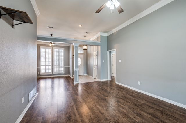 8304 Emerald Circle, North Richland Hills, TX 76180