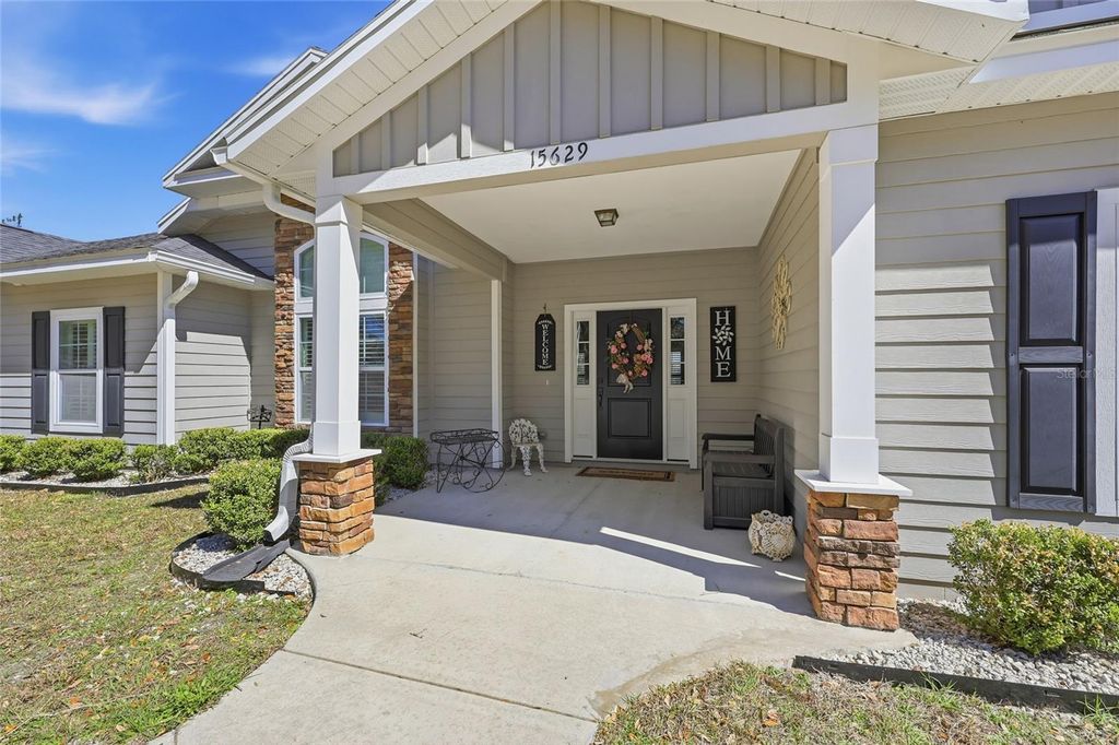 Image 4 of property listing at 15629 NW COUNTY ROAD 231, Gainesville, FL 32609