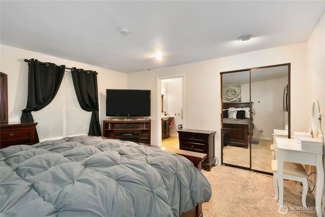 11923 207th Avenue E, Bonney Lake, WA 98391