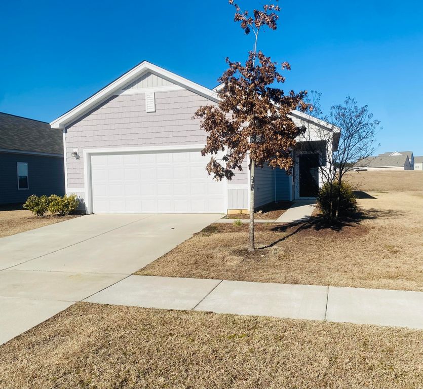 426 Pender Woods Drive, Summerville, SC 29486