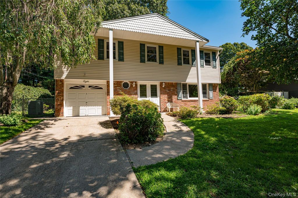 8 Salisbury Drive N, East Northport, NY 11731 — exterior