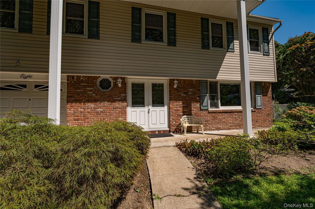 8 Salisbury Drive N, East Northport, NY 11731 — photo 5