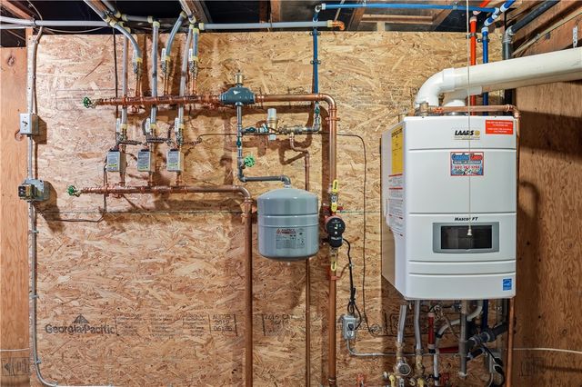 27 Bennett Lane, Erin, NY 14838