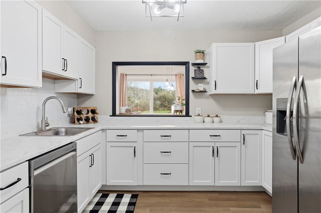 27 Bennett Lane, Erin, NY 14838