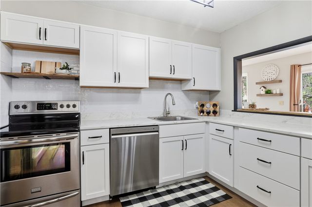 27 Bennett Lane, Erin, NY 14838