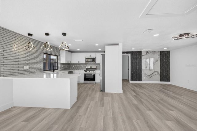 3212 HONEYMOON LANE, Holiday, FL 34691