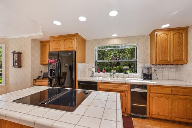 14713 Guadalupe Dr, Sloughhouse, CA 95683