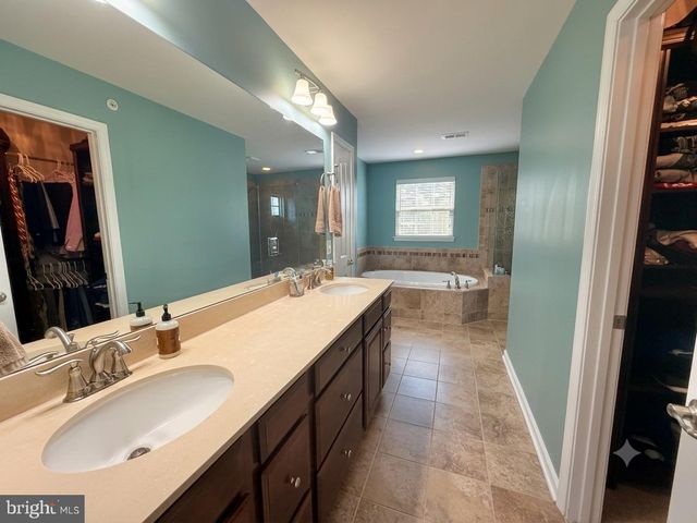 17875 SUGARBERRY RD, Dumfries, VA 22026
